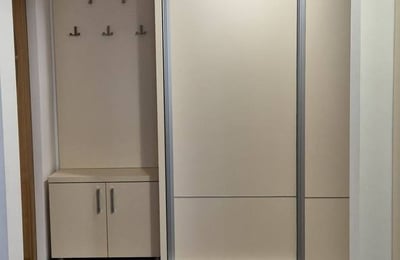 Alquiler de cómodos apartamentos de 2 habitaciones, 55 m², zona Casa de Cultură, Constanza, Rumanía